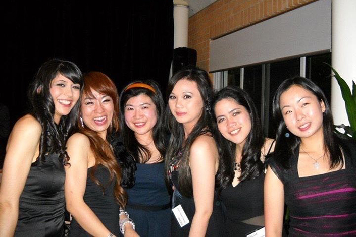 Ines Liu group photo on an evening out with a group of ladies, wearing dresses